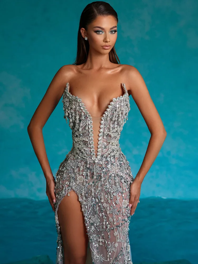 Luxury Sexy Strapless Feather Sequins Silver Beaded Maxi Evening Dress - Image 2